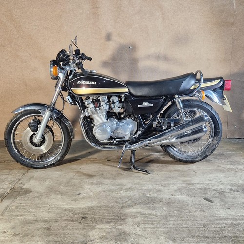 208 - Kawasaki Z900 A4  Motorcycle, Reg OKH 454P, 1st reg 16/07/1976 . Starts and runs. Colour Brown, MoT ... 