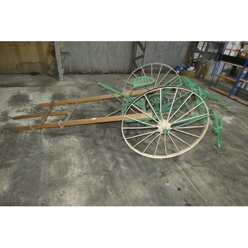 86 - A vintage horse drawn hay kicker believed to be made by Massey Harris