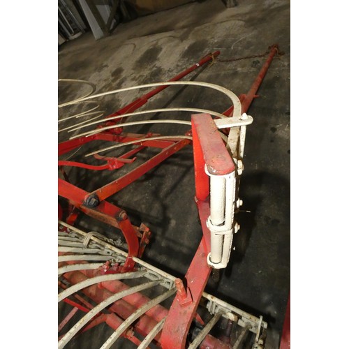 85 - A vintage horse drawn hay rake by Davey Sleep & Co Ltd