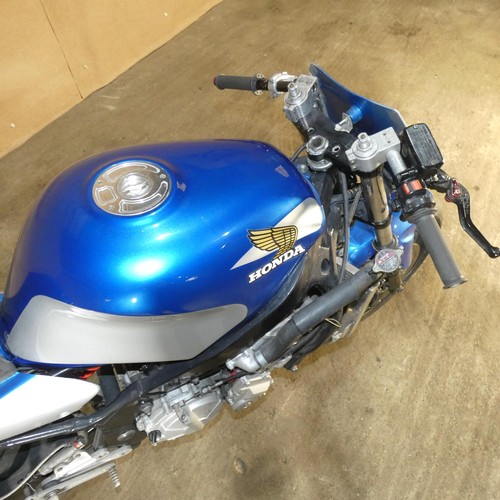 219 - Honda CBR 600 F3, 1998, starts, runs and drives, Ktech front springs, polished and ported head, over... 