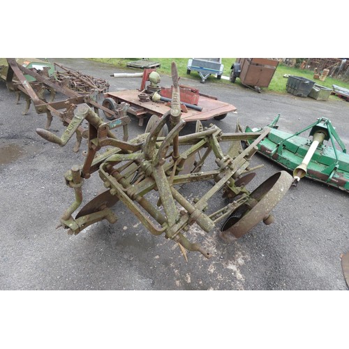 97 - 1 x 3 furrow plough (believed to be ransome), no make or model visible