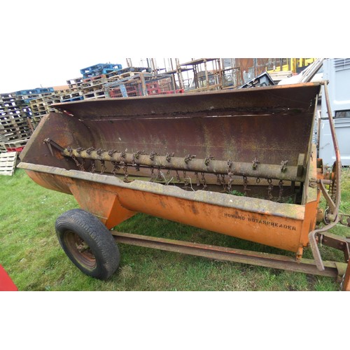 102 - 1 x side discharge muck spreader by Howard