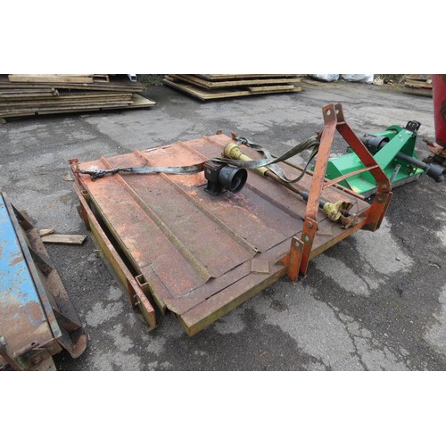 127 - 1 x pto driven Topper, no make or model visible, approx 6ft wide