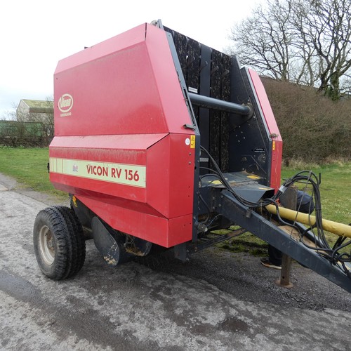 133 - 1 x Vicon RV 156 round baler, with a box of spare tines, a belt and control module to sit inside tra... 