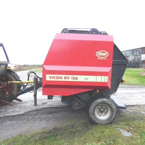 133 - 1 x Vicon RV 156 round baler, with a box of spare tines, a belt and control module to sit inside tra... 