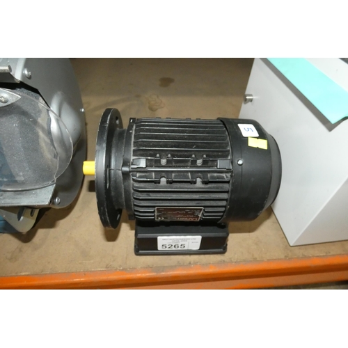 5265 - 1 x Lafert 230v electric motor - unused