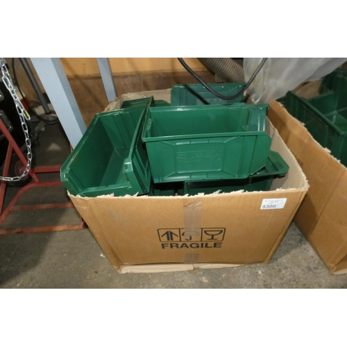 5300 - 20 x green plastic stacking / hanging storage bins each approx 20 x 34 x 16cm high