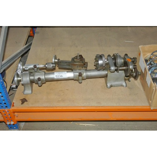 5236 - A model makers /watch makers bench top lathe overall approx 67cm long - belt driven and please note ... 