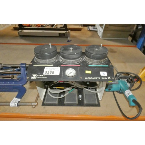 5268 - A Simed Baranzate (M1) Micronette Eco 3 blast pot unit with foot operation