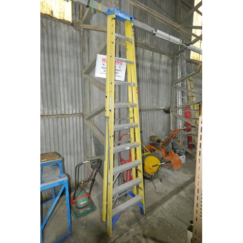 5617 - 1 x Werner tall yellow fibreglass / aluminium folding step ladder (9 step)