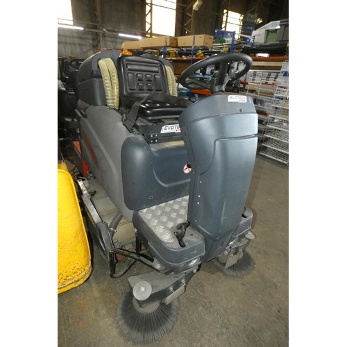 5953 - 1 x Evotech ride on battery powered sweeper / scrubber machine model Evo 850 supplied with a Power P... 