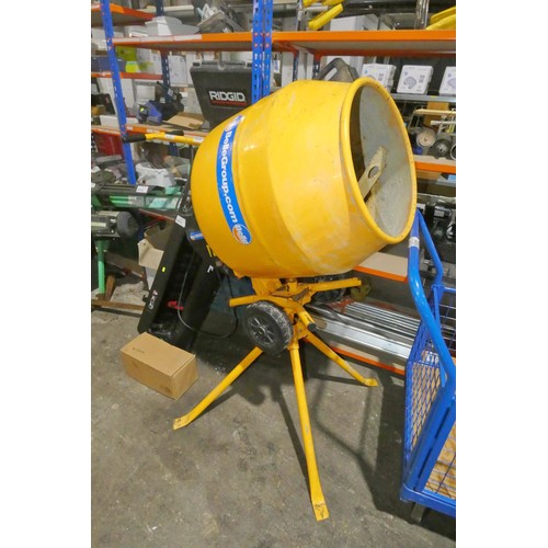 1 x Belle Master Mix MC130 cement mixer with stand 240v. Tested working