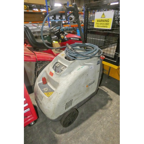 5964 - 1 x Comet KCB350 diesel engine steam cleaner with lance and hose. Please note that this steam cleane... 