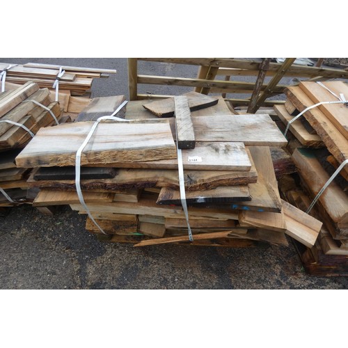 6144 - 1 x pallet containing a quantity of various hardwood slabs, mainly oak - Contents of 1 pallet