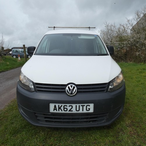 9005 - Volkswagen Caddy C20 TDI 75, starts, runs and drives.
Registration number: AK62 UTG, 
V5: Present, 
... 