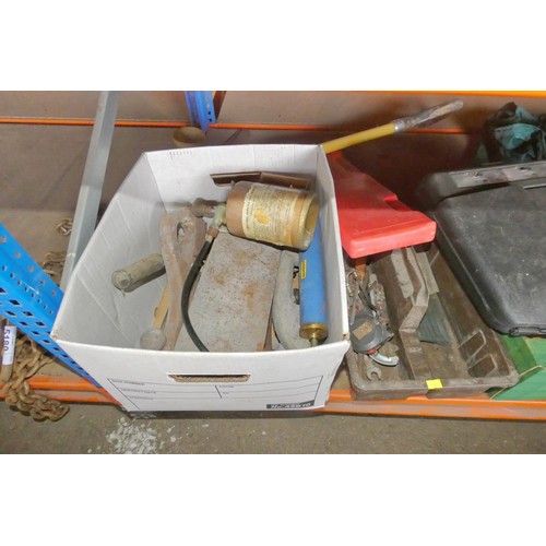 5189 - A quantity of various hand tools etc. Not practical to list in detail so please view or see photogra... 