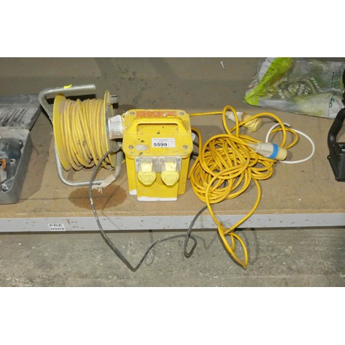 5599 - 1 x 110v site transformer and 2 x 110v extension leads