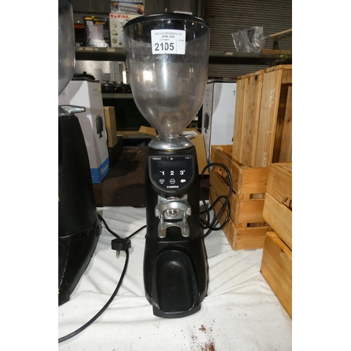 2105 - A commercial coffee grinder by Compak type E5 - trade. Tested Working