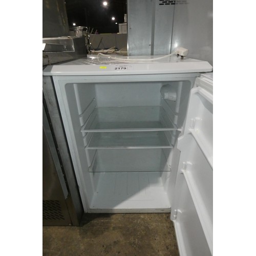 2179 - An under counter fridge by LEC - trade. 
Tested Working