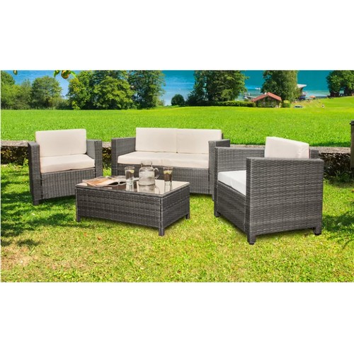 1121 - A Gatland synthetic rattan four person outdoor seating group supplied with cushions RRP £299