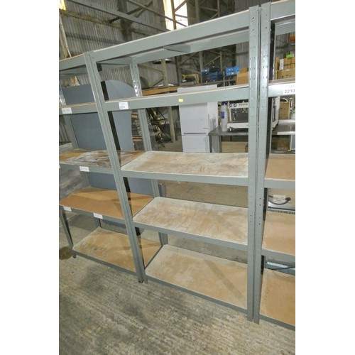 2211 - A grey metal store room rack with 5 shelves