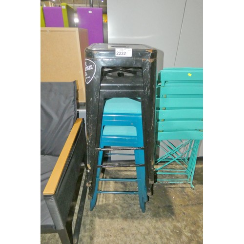 2232 - 4 various metal stools