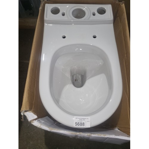 5688 - 1 x Eastbrook white floor standing toilet pan - Please note not supplied with a cistern or a toilet ... 