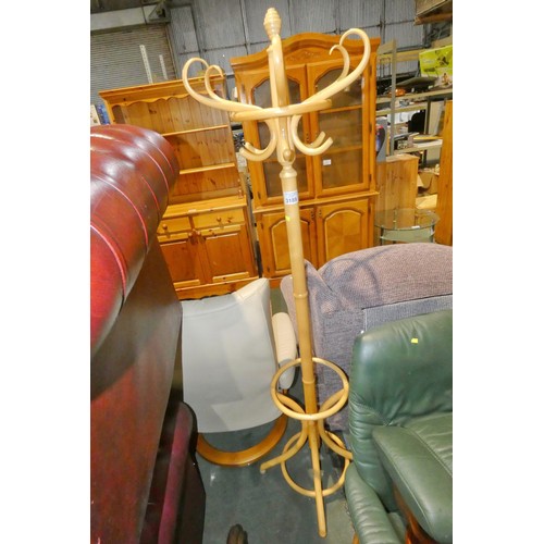 3189 - 1 x light wood hat / coat stand