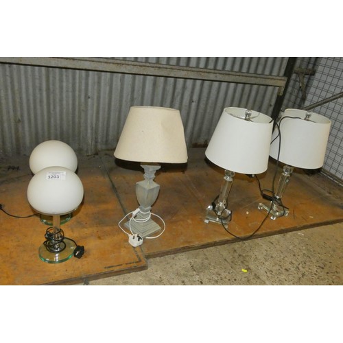 3203 - 5 x various table lamps all 240v (Trade)