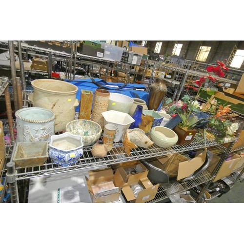 3647 - A quantity of various items including artificial flowers, vases, pots etc. Contents of 1 shelf