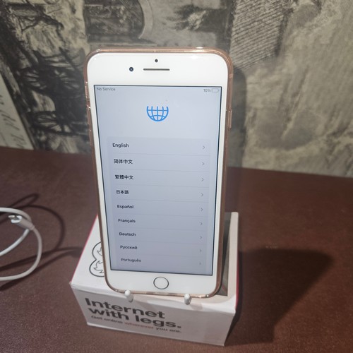 3389 - An Apple iPhone 8 plus, factory reset previous owner cleared, network adapter and screen protector i... 