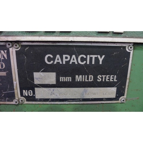 12 - A Morgan hydraulic sheet metal guillotine no. SC1500 6 10841H 779GAS, 3ph, capacity 6mm mild steel /... 