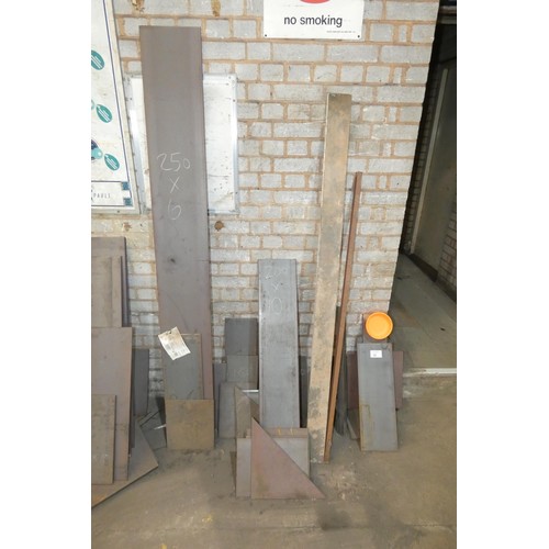 39 - A quantity of various stock steel plate off cuts. Not practical to list in detail, please view or se... 