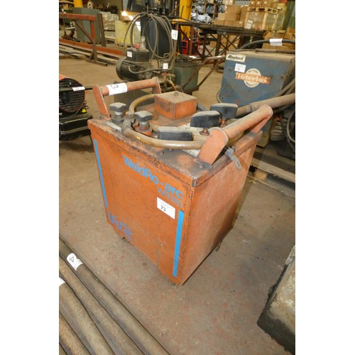 73 - 1 x WeldRo-arc WR180 welder