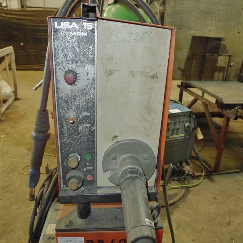 18 - A Kemppi RA400 MIG welder 3ph with a Kemppi Lisa 15 wire feed unit, leads, a MIG torch and gas gauge... 