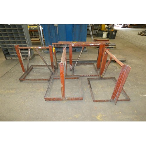 82 - 6 x various metal trestles