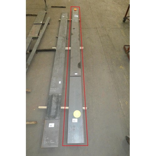 83 - 4 x lengths of stock steel plate 300mm wide / 8mm thick. Contents of 1 stack and lengths vary up to ... 