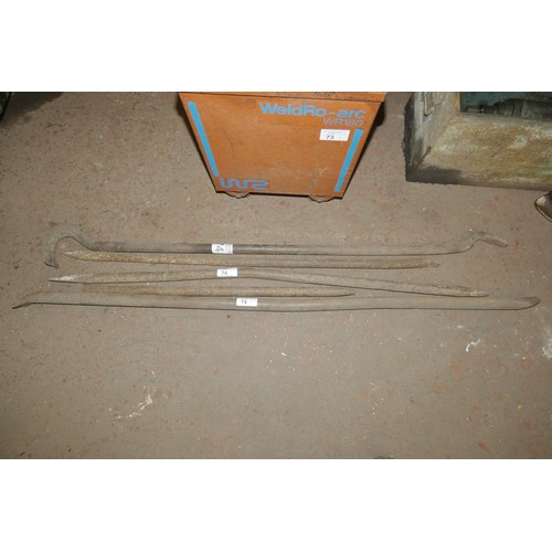 74 - 5 x various heavy duty pry bars - lengths vary up to approx 160cm long