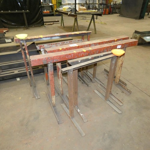 119 - 9 x various metal trestles