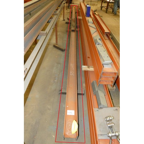 125 - 1 x length of steel universal column 152 x 152 mm approx 8.5m long and 1 x shorter length