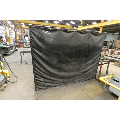 138 - 4 x welding screens - all approx 244 x 183cm