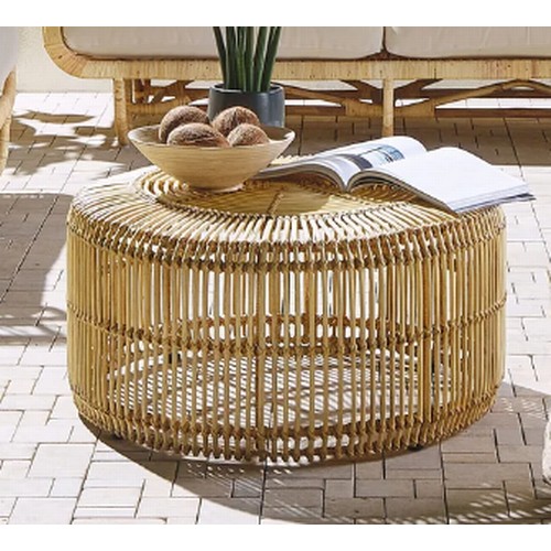 398 - 1 x rattan coffee table