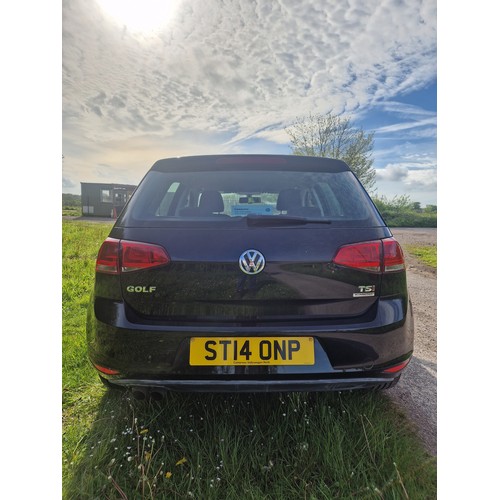 9002 - Volkswagen Golf SE Bluemotion Tech 1.4 TSI 5dr hatchback,  starts, runs and drives.
Registration num... 