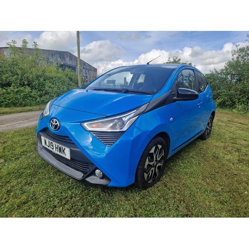 9006 - Toyota Aygo X-Trend 1.0 VVT-I
Registration number: WJ19 HWK,
V5: Present, SORN
Odometer reading : 57... 