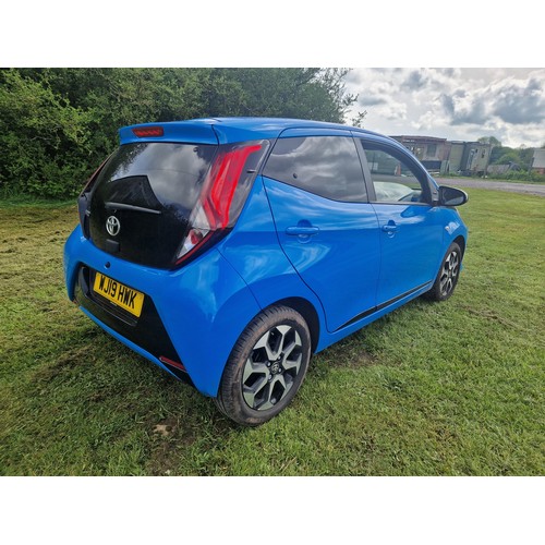 9006 - Toyota Aygo X-Trend 1.0 VVT-I
Registration number: WJ19 HWK,
V5: Present, SORN
Odometer reading : 57... 