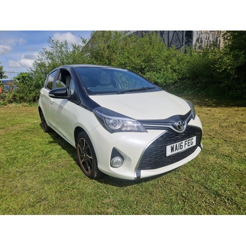 9005 - Toyota Yaris Design 1.33 VVT-I Design 5 dr hatrchback , starts, runs and drives.
Registration number... 