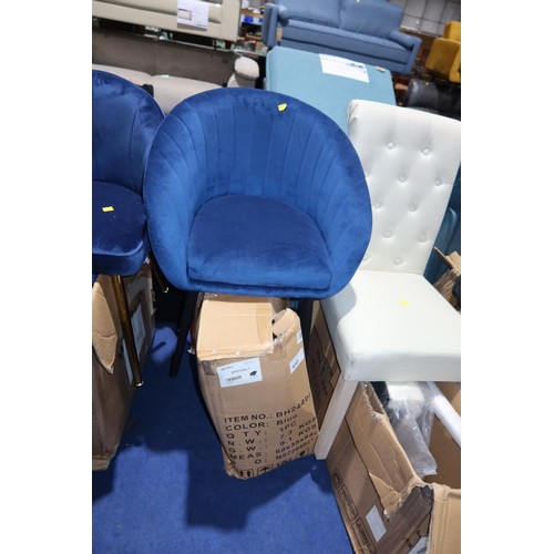 450 - 2 x Woltu blue upholstered dining chairs