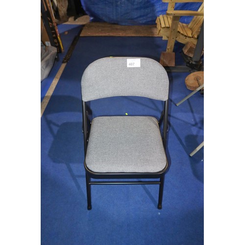 407 - 1 x deluxe padded upholstered chair RRP £27 - grey