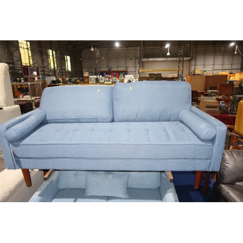 482 - A blue upholstered sofa approx 174cm wide