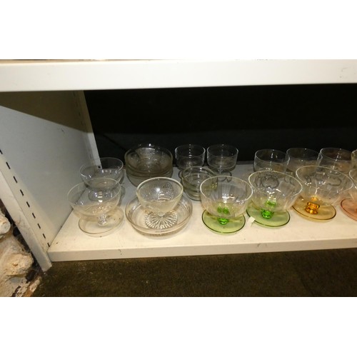 3041 - A quantity of miscellaneous decorative glassware (two shelves)